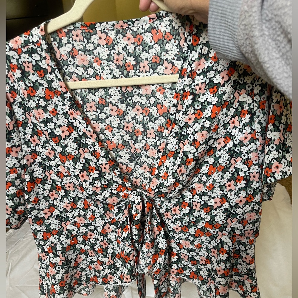 Women’s Top SHEIN